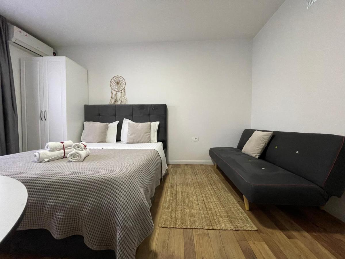 Central Studio Apartments Tirana Exterior foto